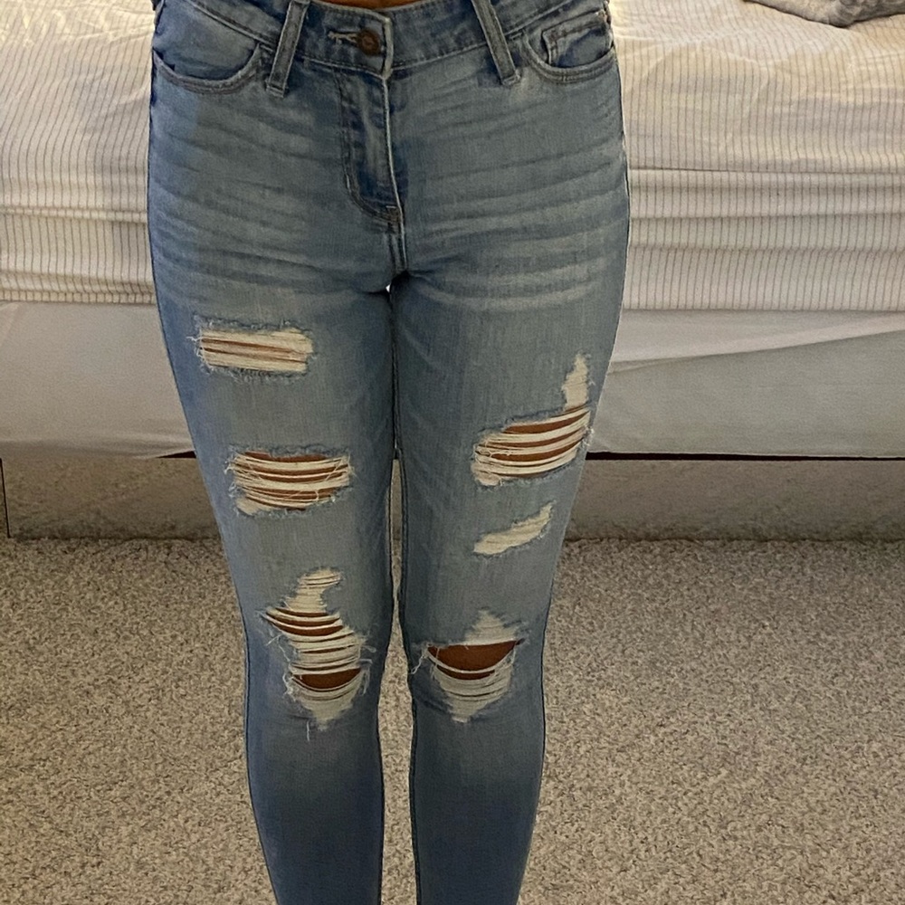 Hollister Mid-rise Super Skinny Jeans